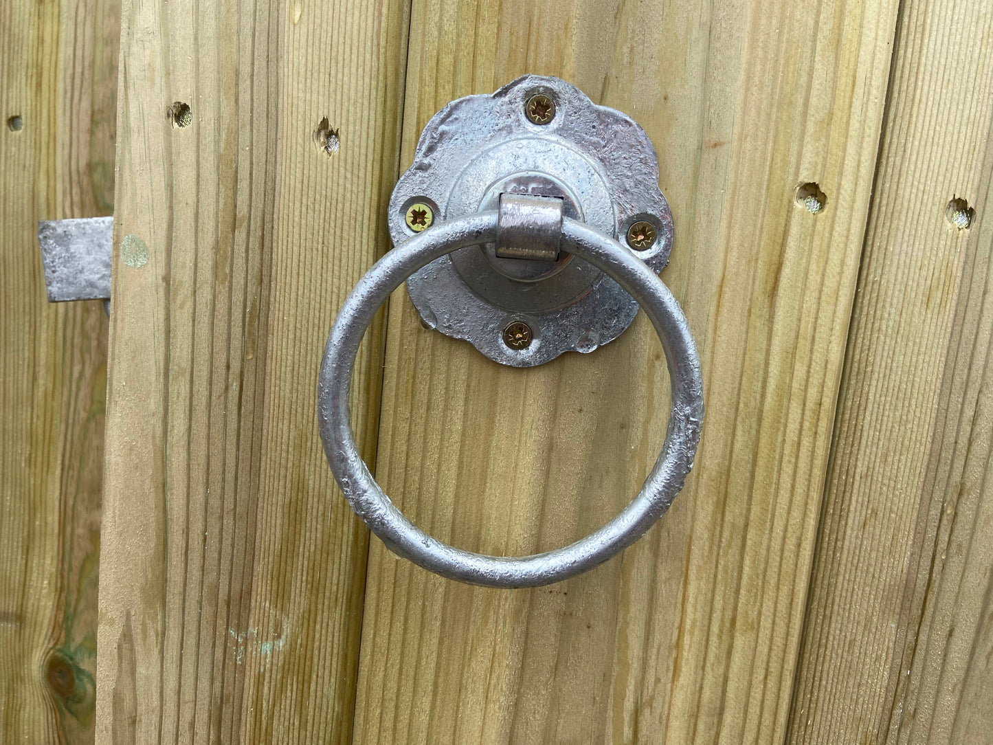 Ring Handled Gate Latch – 6" Galvanised