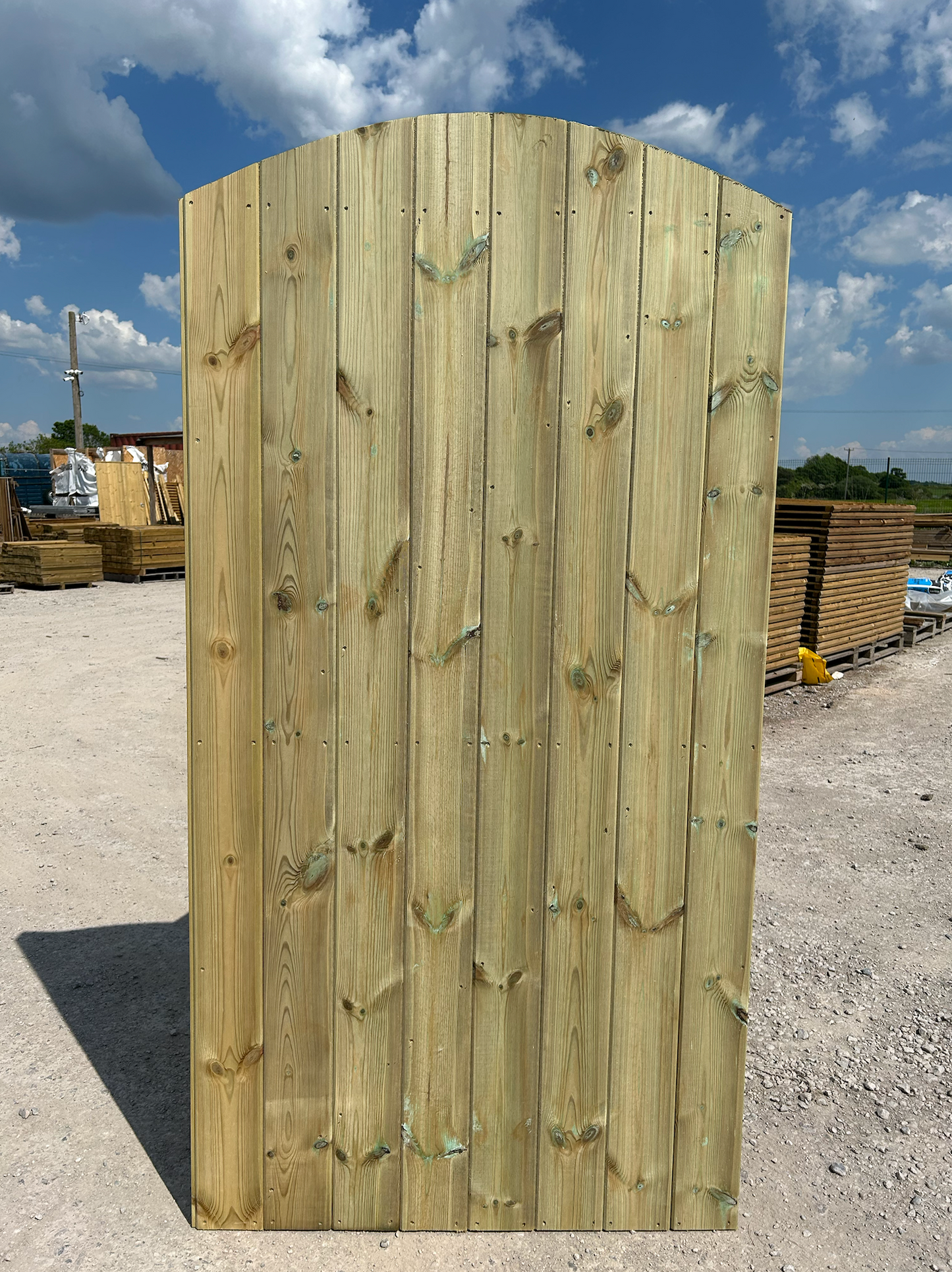 Arch-Top T&G Garden Gate – Fully Framed & Tanalised (1900mm x 900mm)